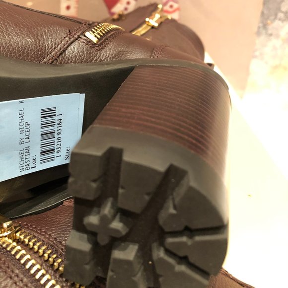Michael Kors Bastian Lace-Up Leather Booties NEW - Picture 5 of 9
